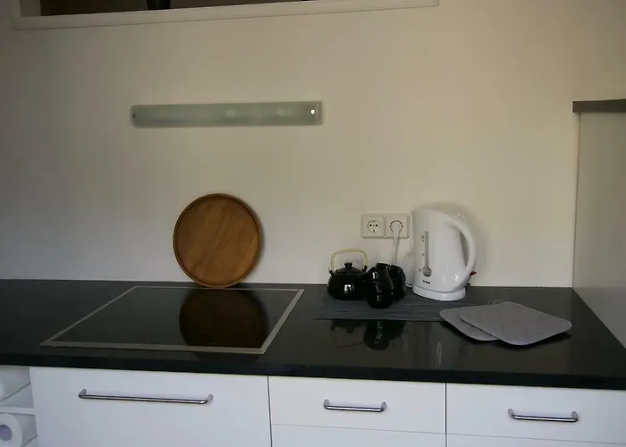 Spacious 2rooms In The Center Apartment *